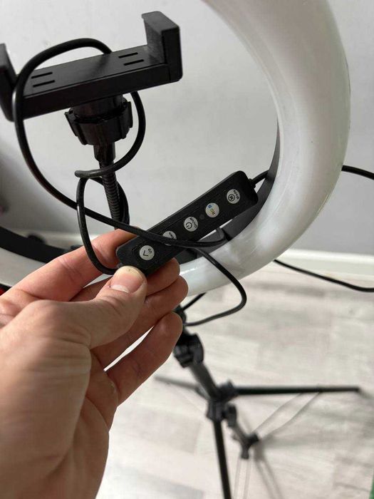 Кольцевая лампа 26cm RGB
