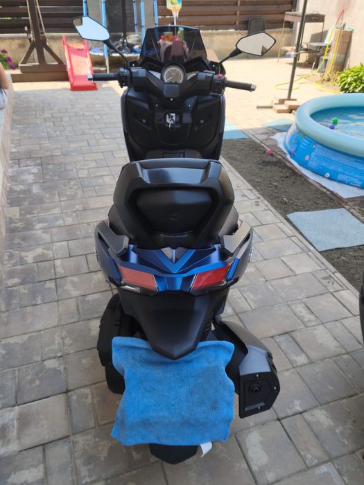 Maxi Scuter Mitt 125 GTS