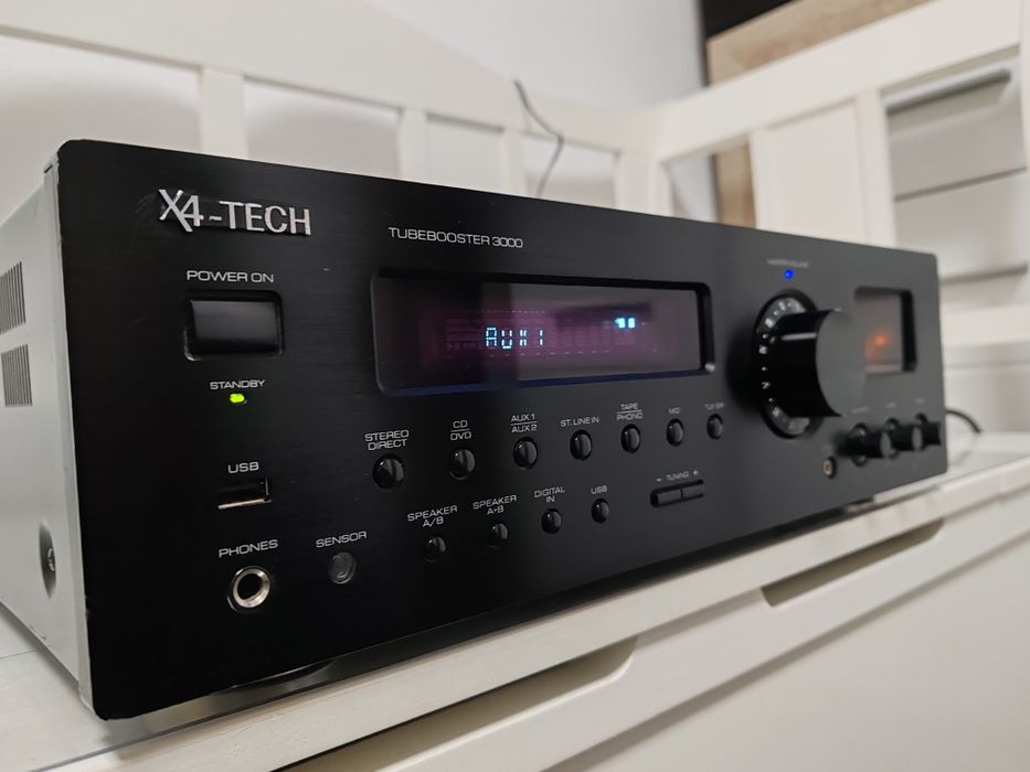 X4-Tech TubeBooster 3000, lampă, Germania