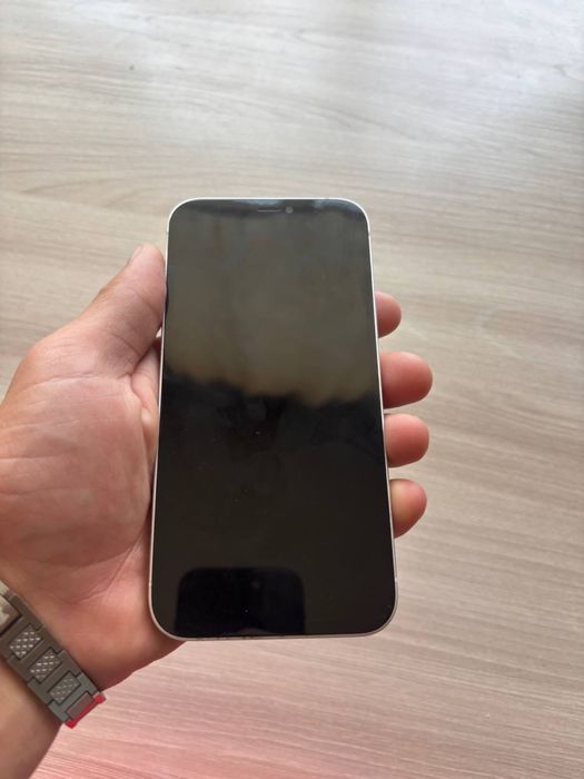 продам айфон 12 в идеале