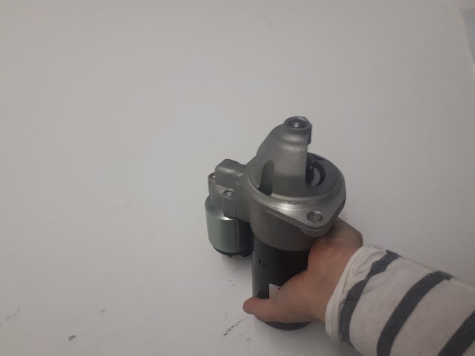 Electromotor nou cu reductor pentru motoare Lombardini si Slanzi