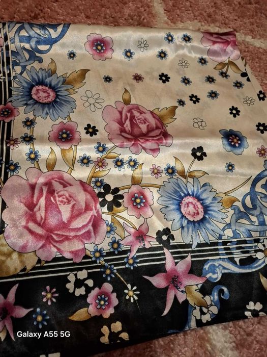 Сатенени и Копринени Шал /Забрадки