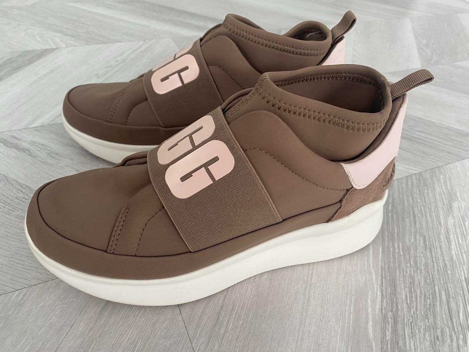 Дамски спортно елегенатни обувки сникърси UGG номер 37