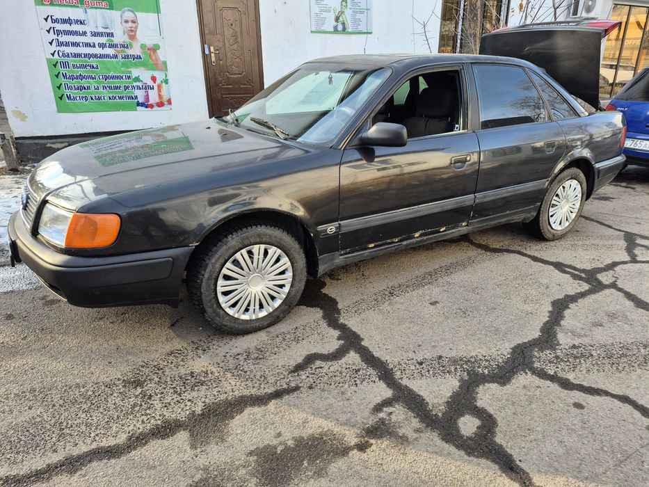 Ауди с4 срочно продаю