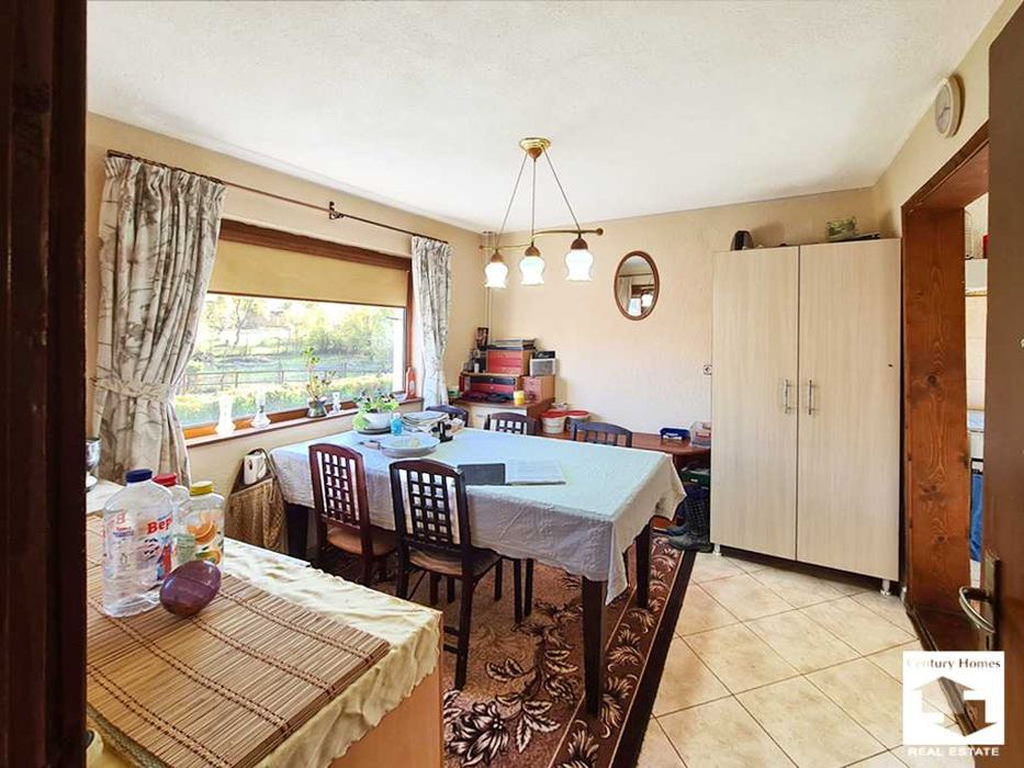 Продава се Къща в с. Столът, Област Габрово - 220 кв.м за 1132 €/кв.м - Снимка #2