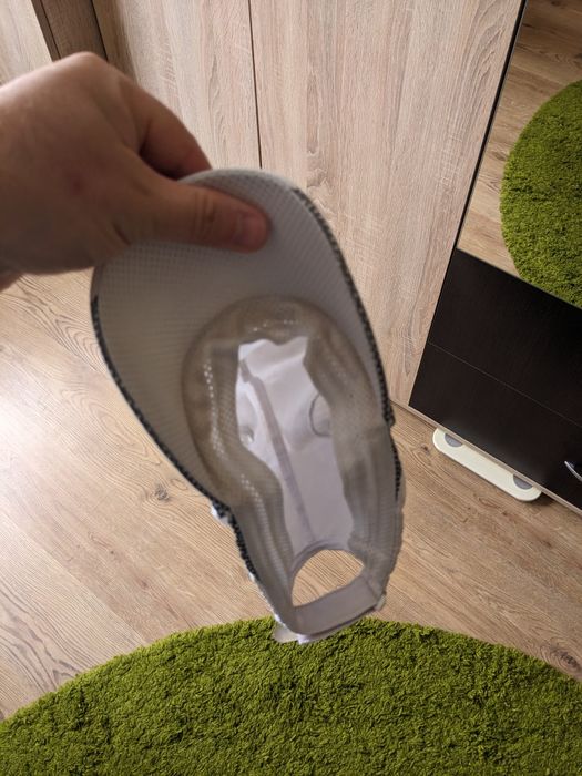 Șapca diferite modele,Kalenji. Transport prin olx!