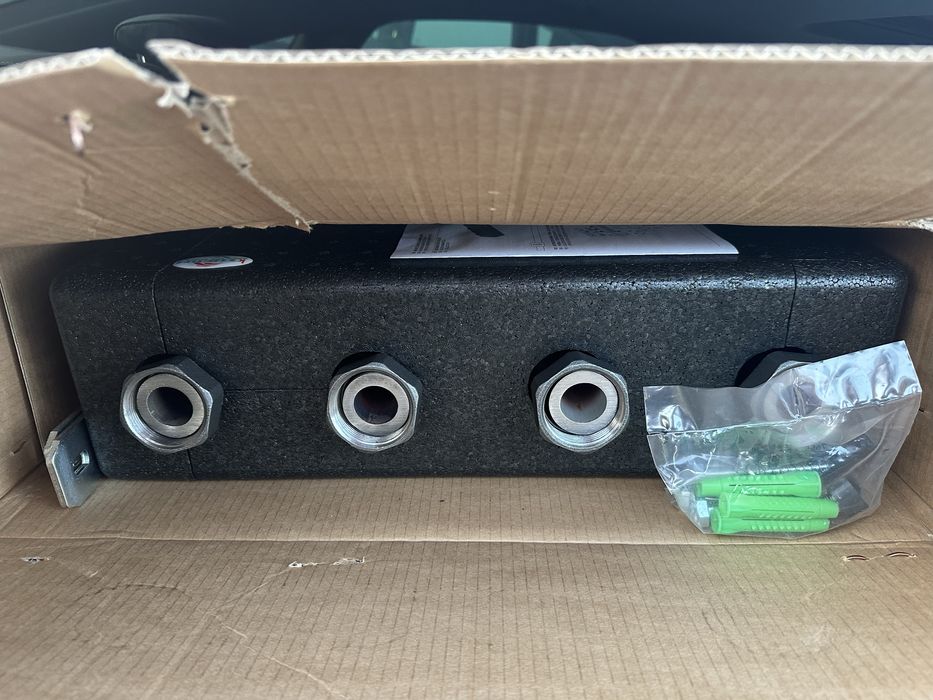 Grup de pompare cu butelie de egalizare