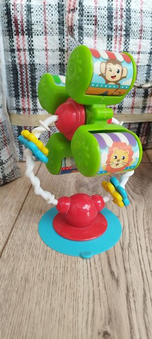 Детские игрушки для малыша