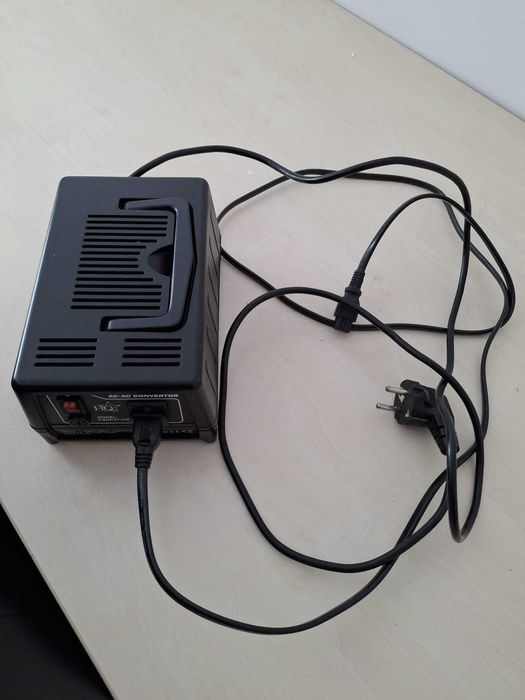 P.SUP.37 convertor 220v-110v 300w 38861