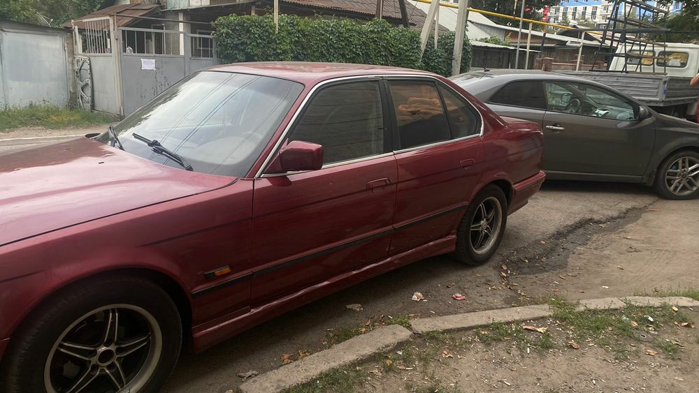 BMW  еe34 обиём2