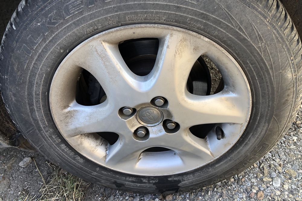 Toyota corolla verso 2.0 d4d на части !