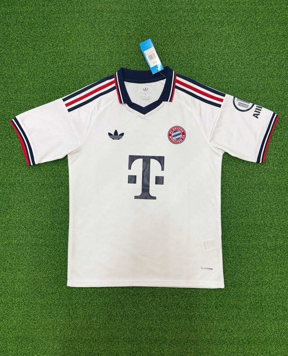 Байерн Мюнхен / Bayern Munich официални тениски 2026/2027 adidas