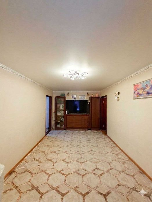 Продам 2 комнатную Электрон