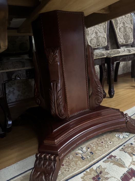 Продам стол со стульями