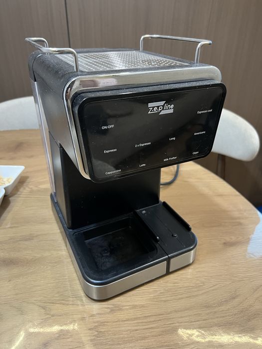 Продам кофемашину рожковую