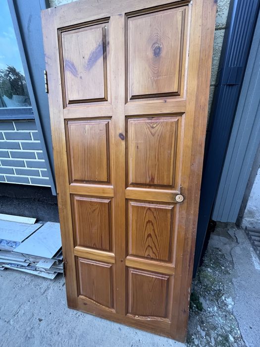 Межкомнатные двери Б/У Деревянные