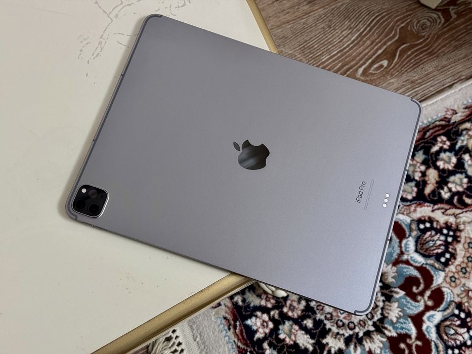 iPad PRO 12,9 / Wifi + Sim / Топовый Айпад / в Идеале