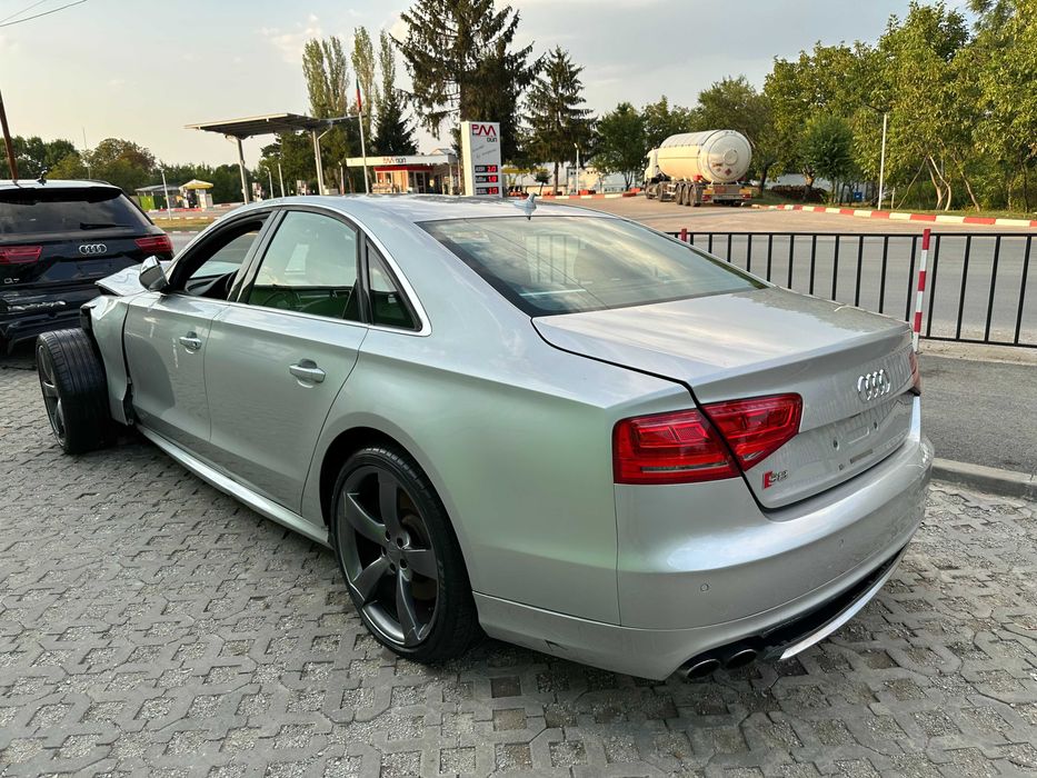 Audi S8 4.0TFSi На Части