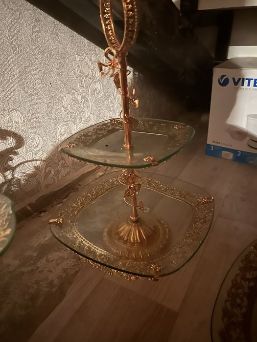 Ыдыс аяқ сатылады