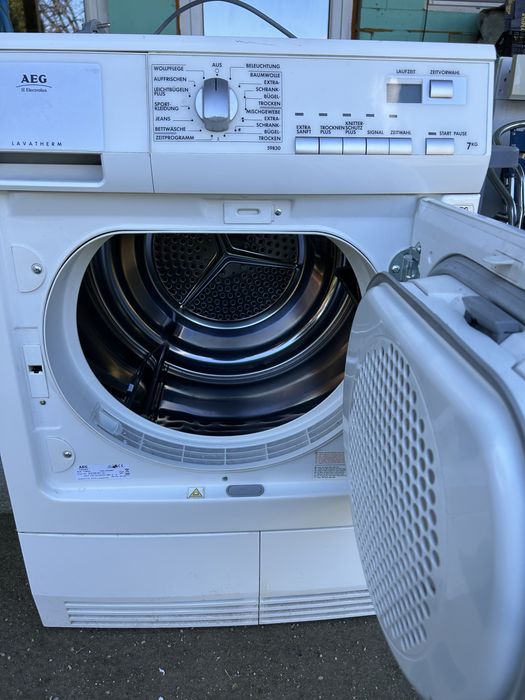 Сушилня AEG с термопомпа