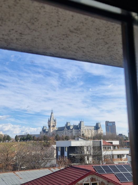 Persoana Fizica,Garsoniera,Bloc nou, Centru, Palas