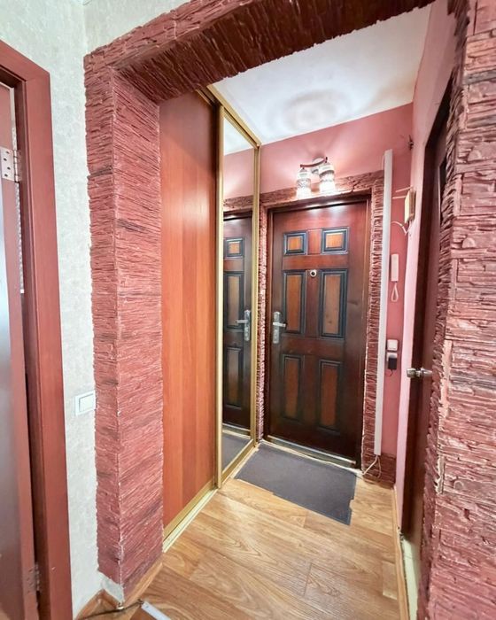 Продам 2-х комн. Михаэлиса, 12/1