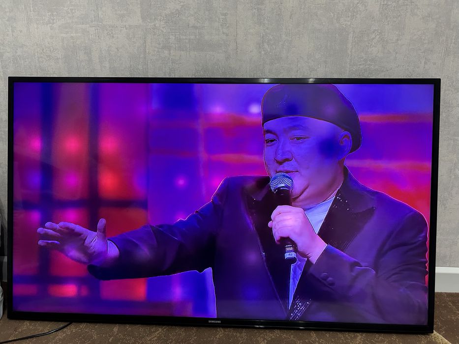 Продается телевизор Самсунг