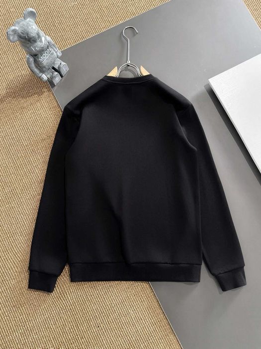 Aduc pe comanda Compleu BALENCIAGA orice model