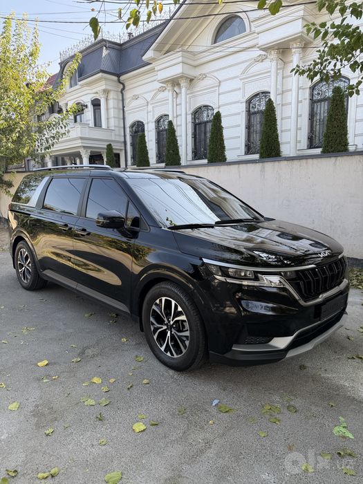 Kia Carnival 2023/24 2 poz