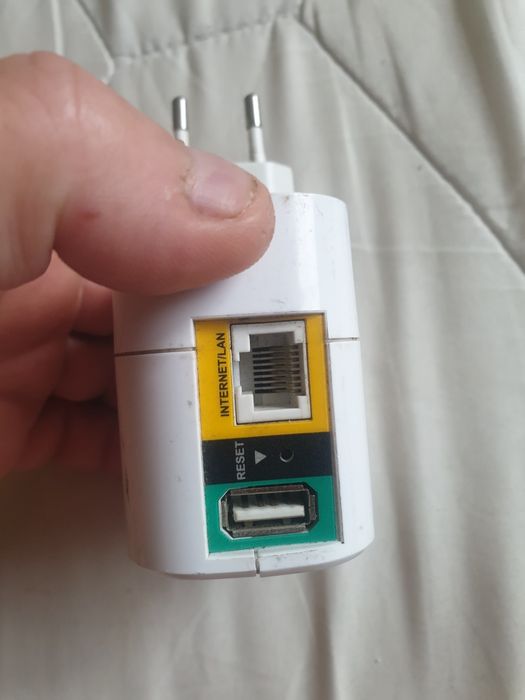 Router D-link DIR-505
