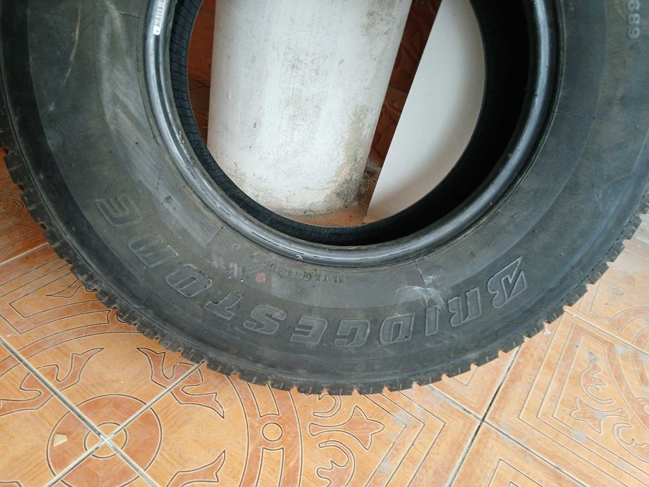 шина в отличном состояний