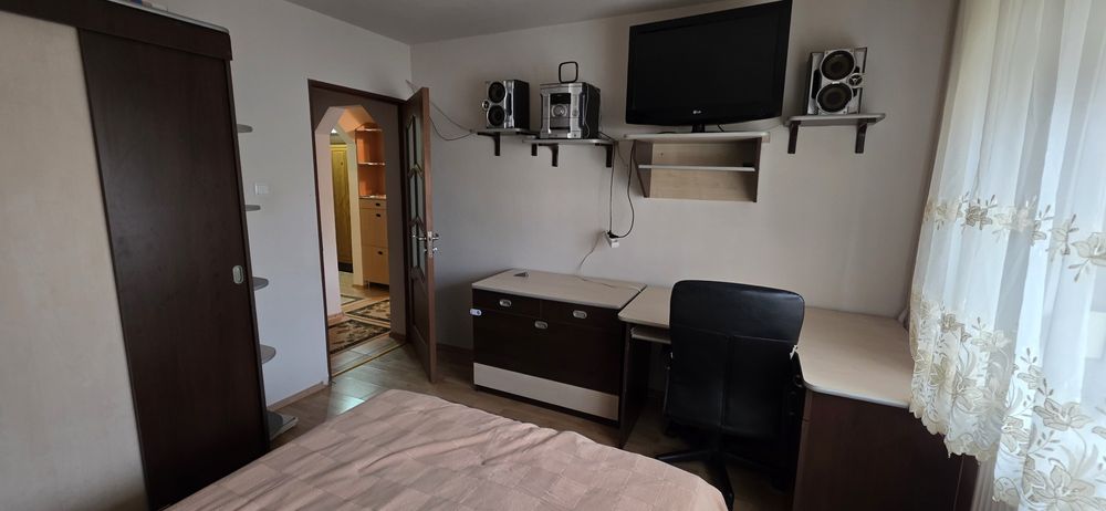 Chirie apartament 2 camere Rogerius