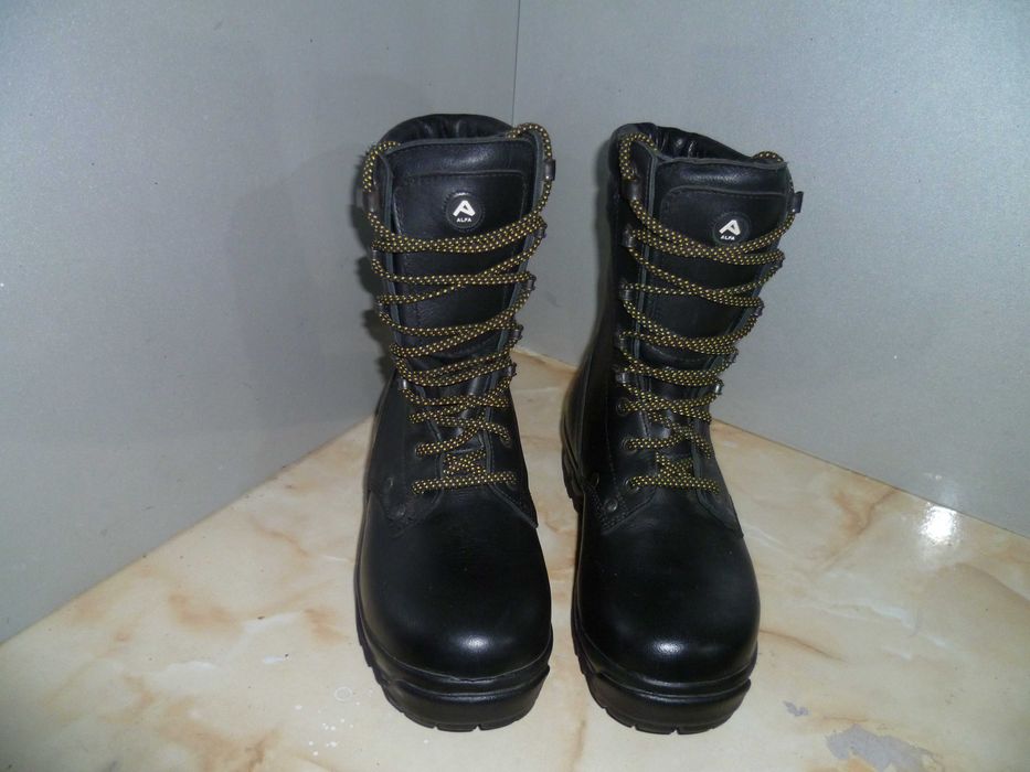 ALFA Gore-tex ботуши №37