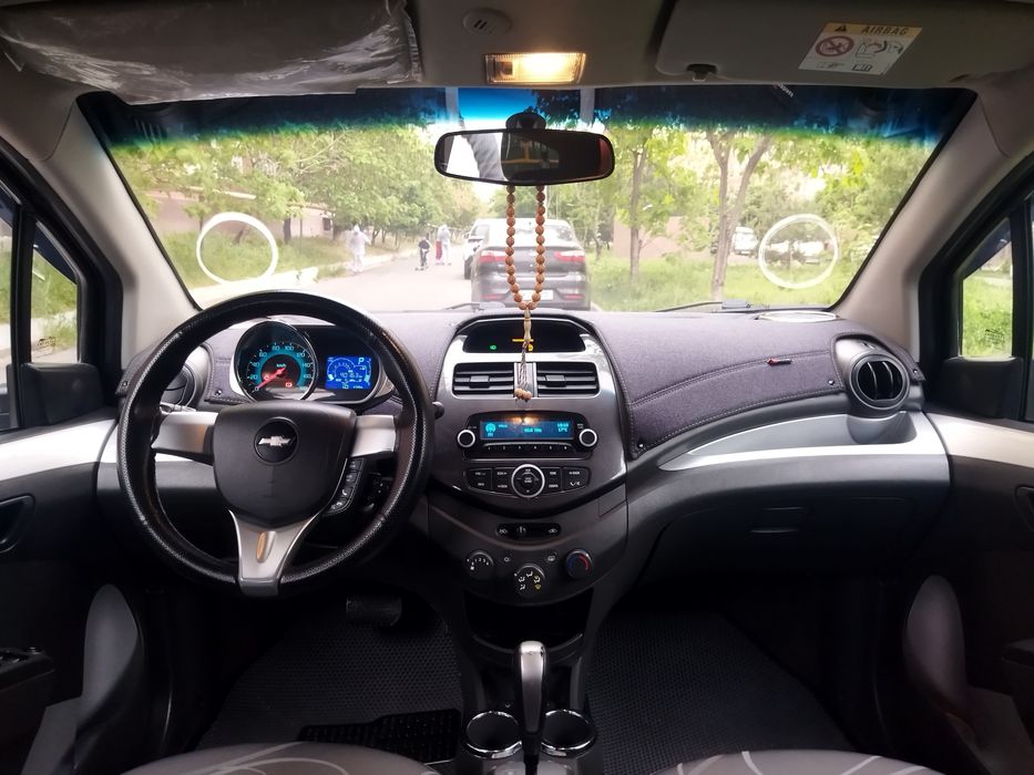 Spark A/T Full срочно сотилади.