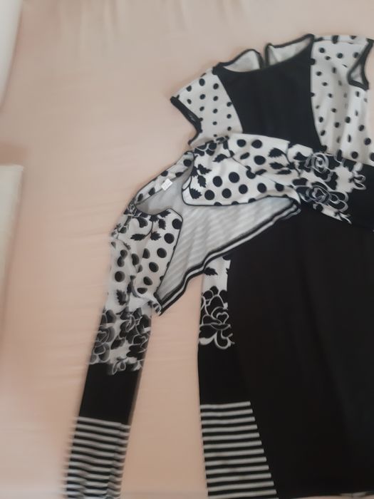 Красиво дамско костюмче/комплектче за повод