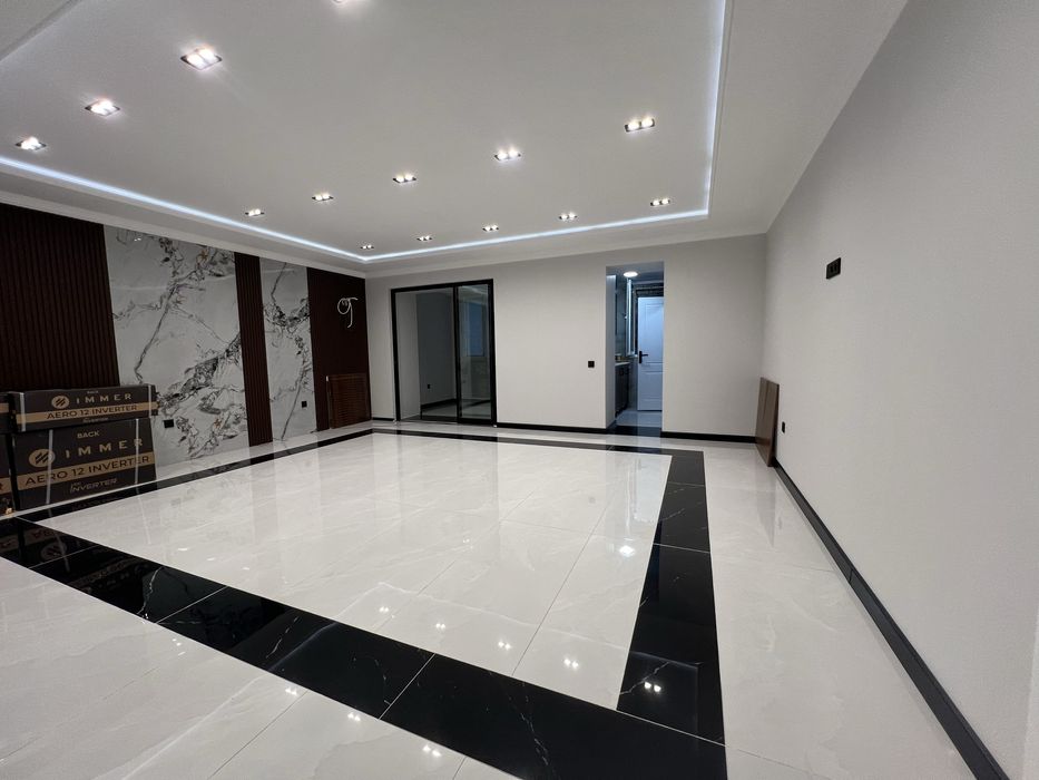 Продается Офис 1-я линия