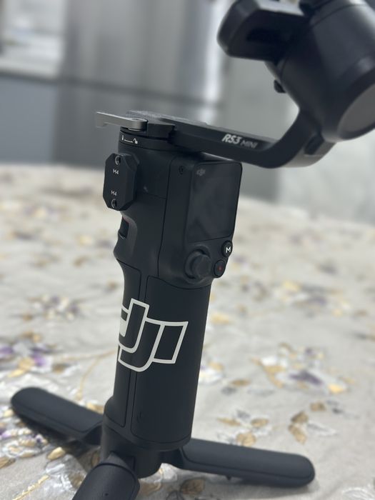 продам DJI RS MINI 3