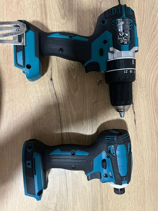 Set Makita brushlesss 18V bormasina DHP484 și impact DTD172