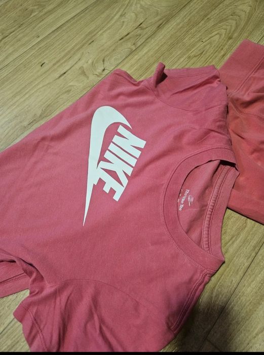 Trening Nike de dama