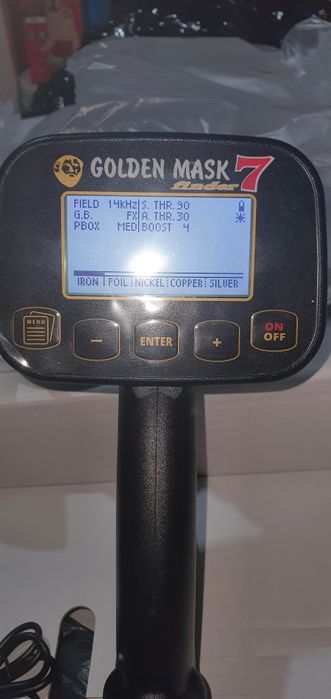Golden mask 7 чисто нов.