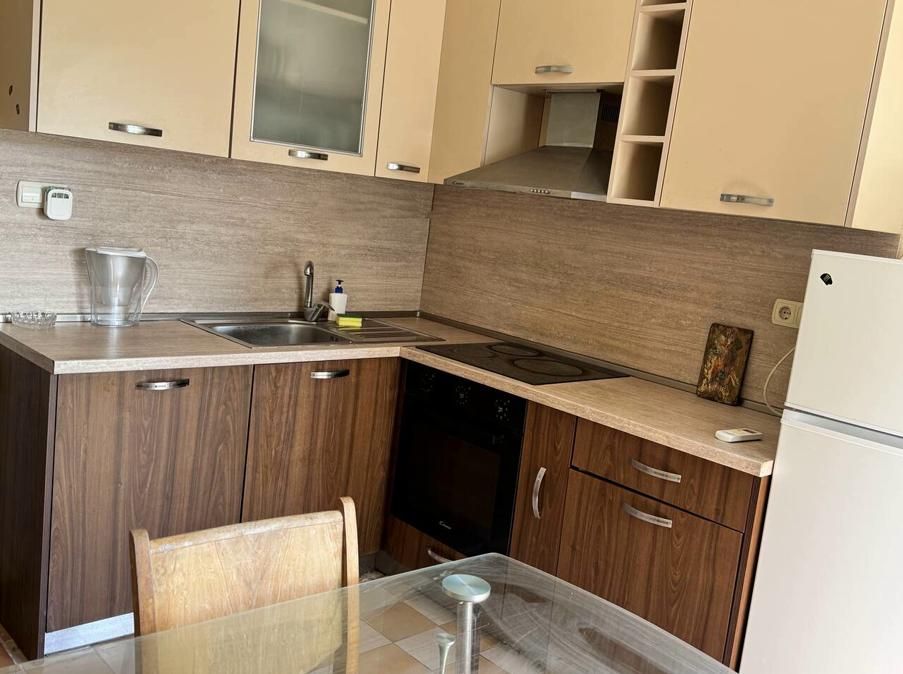 Дава се под наем Многостаен апартамент в София, Изток - 150 кв.м за 1200 € - Снимка #2