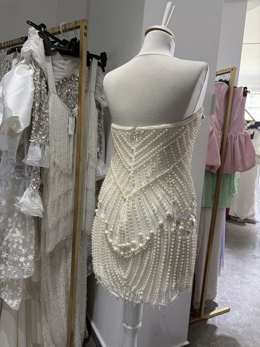 Rochie superba Asos luxe, aplicatii de perle, noua