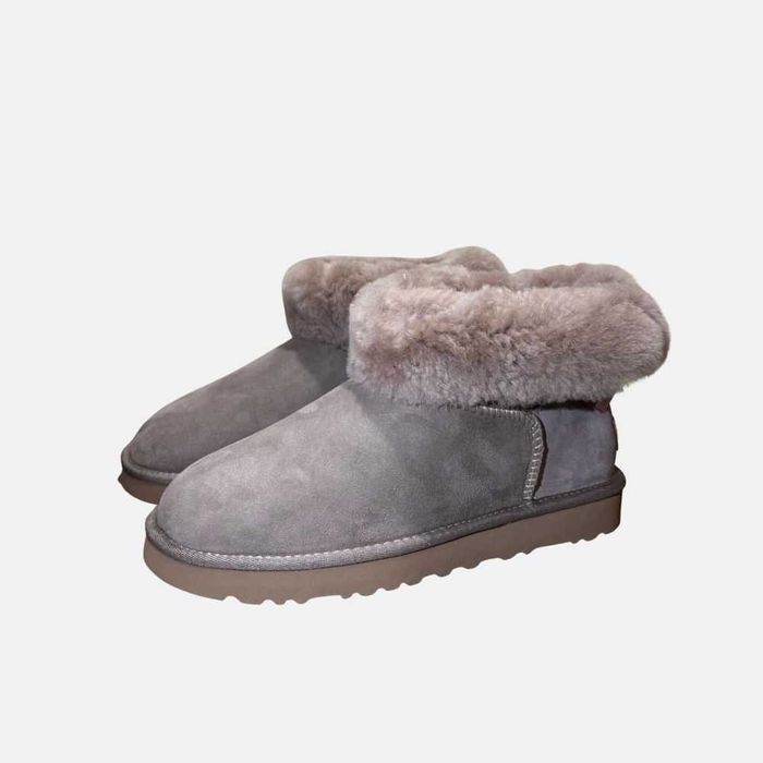 UGG Classic дамски боти