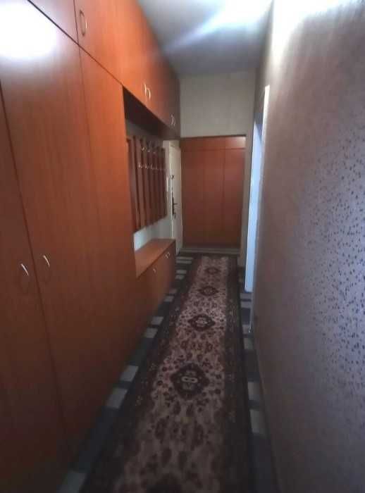 Дава се под наем Тристаен апартамент в София, Център - 62 кв.м за 435 € - Снимка #8