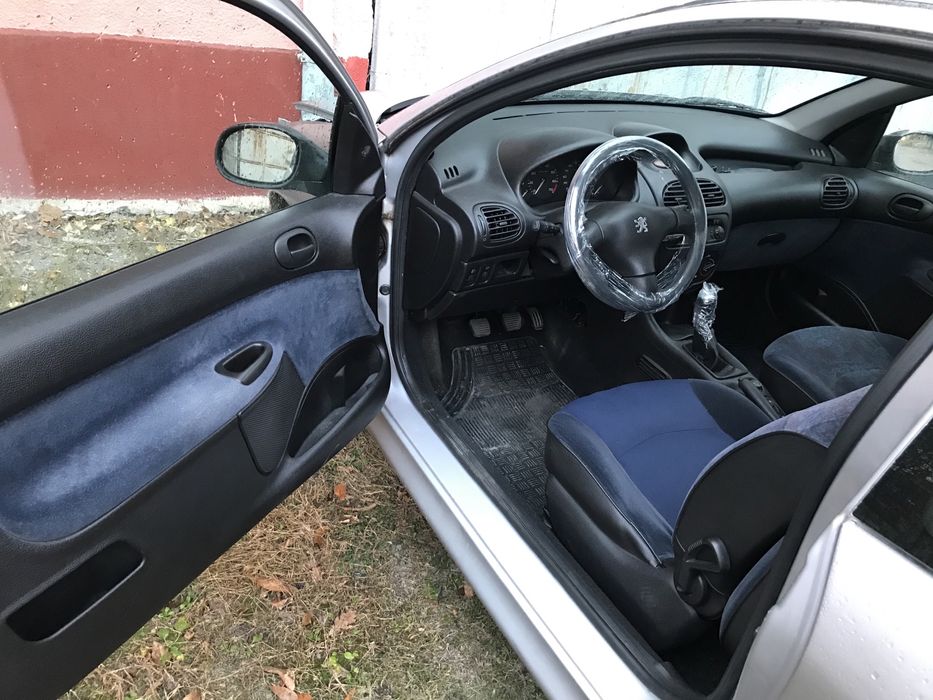 Пежо 206 1.4 На Части
