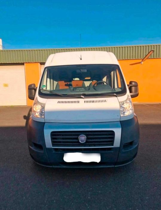 Vând autoutilitară Fiat Ducato 2.3 Diesel (120 CP) - An 2009 - 215.000 km