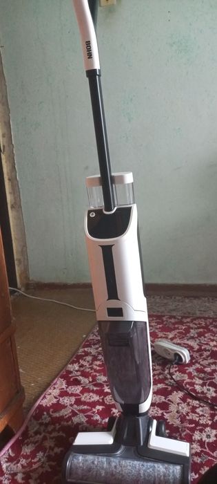 Вертикальный пылесос Bohn