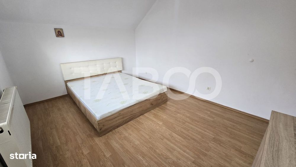 Casa de inchiriat 3 camere si 425mp curte libera in Sura Mare