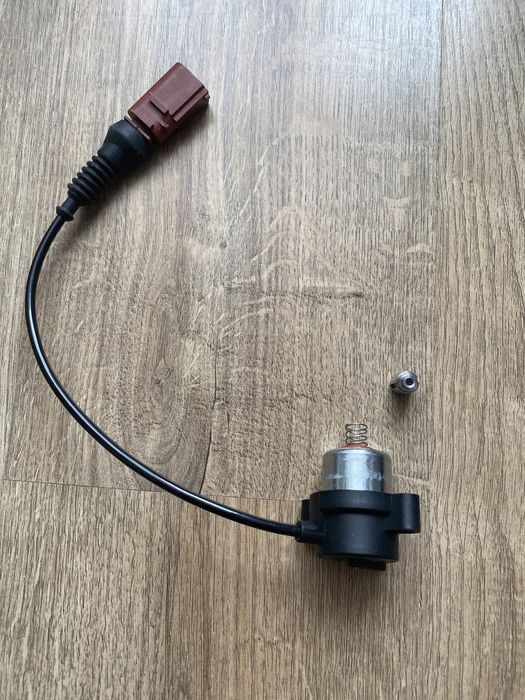 Supapa Valva Compresor Perne Aer VW Bmw Mercedes Audi Porsche ML Q7 A8