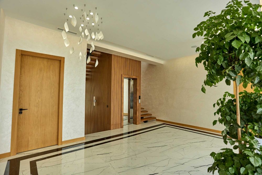 Продается шикарный дом - белая вилла в престижном районе